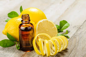 [UPLFM-0337] Lemon Oil 